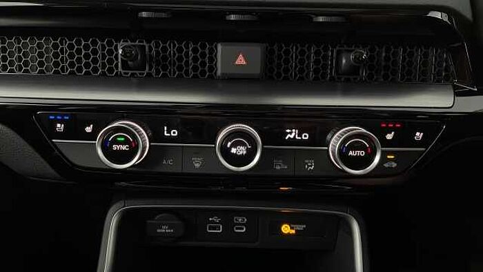 Honda CR-V Hybrid HONDA CR-V 2.0 h i-MMD Advance SUV 5dr Petrol Hybrid eCVT 4WD Euro 6 (s/s) (184 