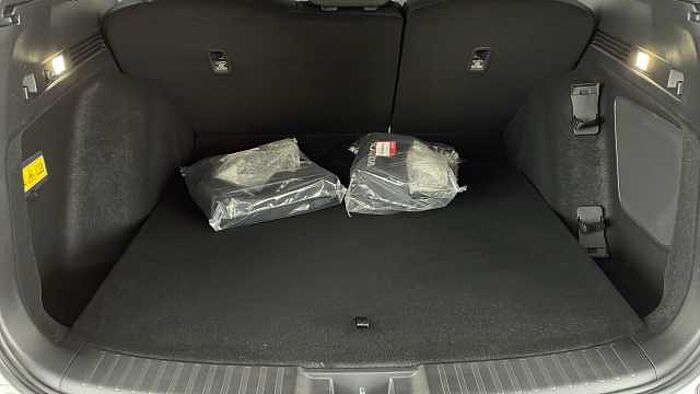 Honda CR-V Hybrid HONDA CR-V 2.0 17.7kWh Advance Tech SUV 5dr Petrol Plug-in Hybrid eCVT Euro 6 (s 