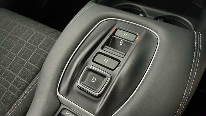 Honda ZR-V e:HEV HONDA ZR-V 2.0 h i-MMD Elegance SUV 5dr Petrol Hybrid eCVT Euro 6 (s/s) (184 ps) 