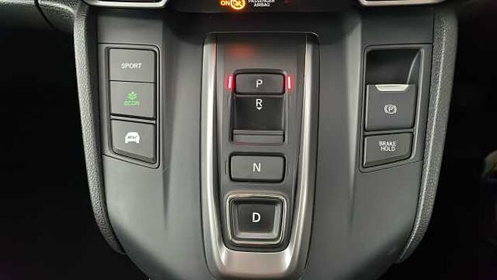 Honda CR-V Hybrid HONDA CR-V 2.0 h i-MMD SR SUV 5dr Petrol Hybrid eCVT 4WD Euro 6 (s/s) (184 ps) 