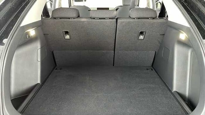 Honda HR-V Hybrid HONDA HR-V 1.5 h i-MMD e:HEV Elegance SUV 5dr Petrol Hybrid CVT Euro 6 (s/s) (13 