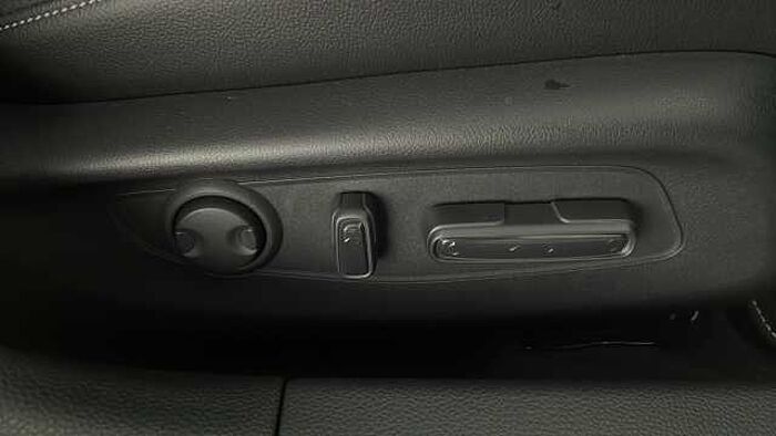 Honda Civic Hybrid HONDA Civic 2.0 h i-MMD Advance Hatchback 5dr Petrol Hybrid eCVT Euro 6 (s/s) (1 