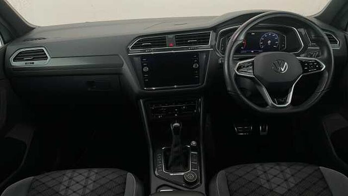 Volkswagen Tiguan VOLKSWAGEN Tiguan 2.0 TDI R-Line SUV 5dr Diesel DSG 4Motion Euro 6 (s/s) (150 ps 