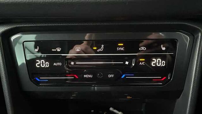 Volkswagen Tiguan VOLKSWAGEN Tiguan 2.0 TDI R-Line SUV 5dr Diesel DSG 4Motion Euro 6 (s/s) (150 ps 