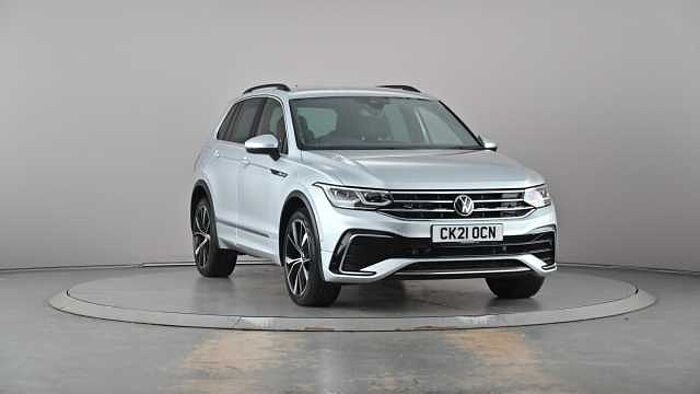 Volkswagen Tiguan VOLKSWAGEN Tiguan 2.0 TDI R-Line SUV 5dr Diesel DSG 4Motion Euro 6 (s/s) (150 ps 