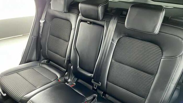 Ford Kuga FORD Kuga 1.5 EcoBlue Titanium First Edition SUV 5dr Diesel Manual Euro 6 (s/s) 