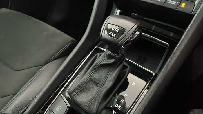 SKODA Kodiaq SKODA Kodiaq 2.0 TDI SE L SUV 5dr Diesel DSG 4WD Euro 6 (s/s) (7 Seat) (150 ps) 