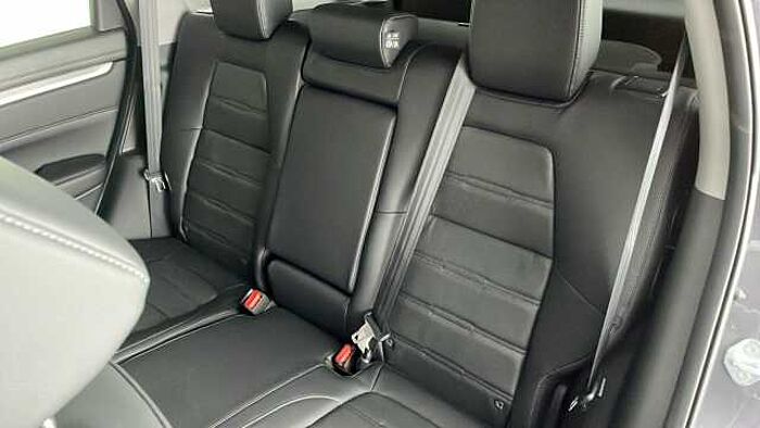 Honda CR-V Hybrid HONDA CR-V 2.0 h i-MMD SR SUV 5dr Petrol Hybrid eCVT 4WD Euro 6 (s/s) (184 ps) 