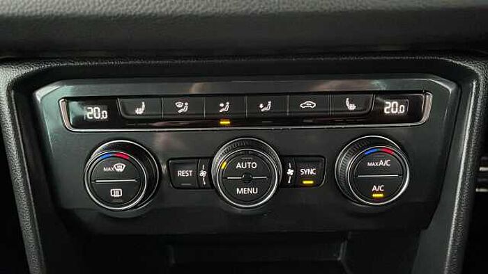 Volkswagen Tiguan VOLKSWAGEN Tiguan 2.0 TDI R-Line Tech SUV 5dr Diesel DSG Euro 6 (s/s) (150 ps) 