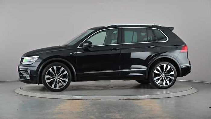 Volkswagen Tiguan VOLKSWAGEN Tiguan 2.0 TDI R-Line Tech SUV 5dr Diesel DSG Euro 6 (s/s) (150 ps) 